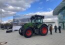 First hydrogen tractor at German Hydrogen Summit